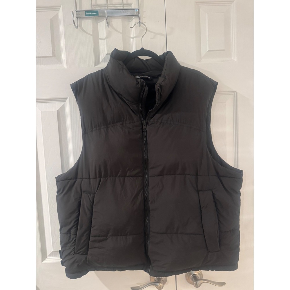 Zara Black Puffer oversized Vest Full Zip Quilted Sleeveless Jacket. Size XL - Picture 3 of 10